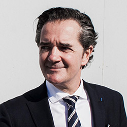 Roberto Albaizar Fernández